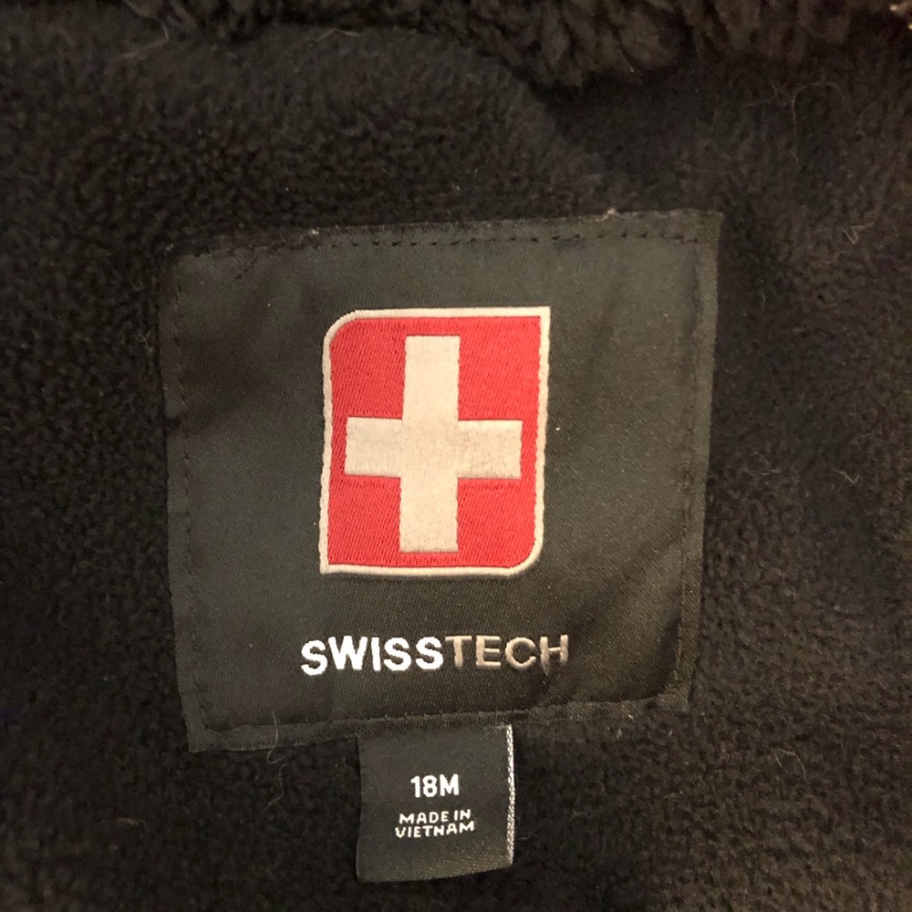 Swiss Tech Jacket - Picture 9 of 15